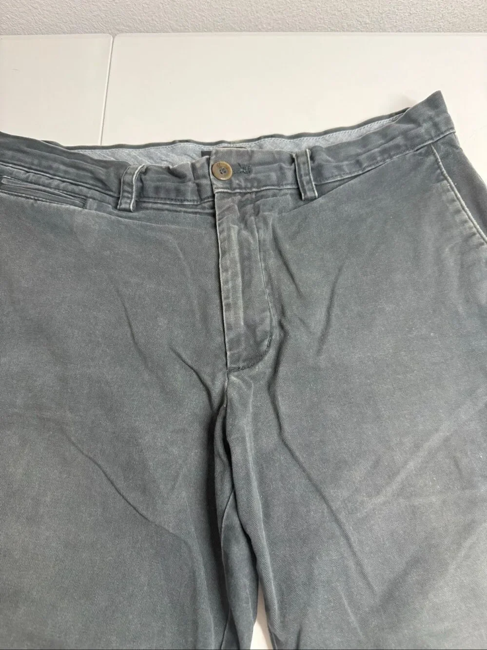 Banana Republic Mens Gray Charcoal Cotton Chino Bermuda Shorts Size 32